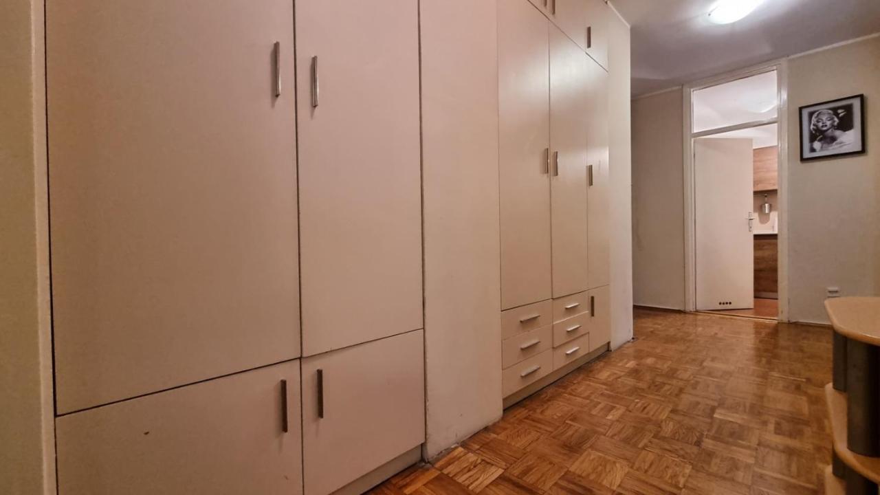 Slavija Square Apartments Belgrado Exterior foto