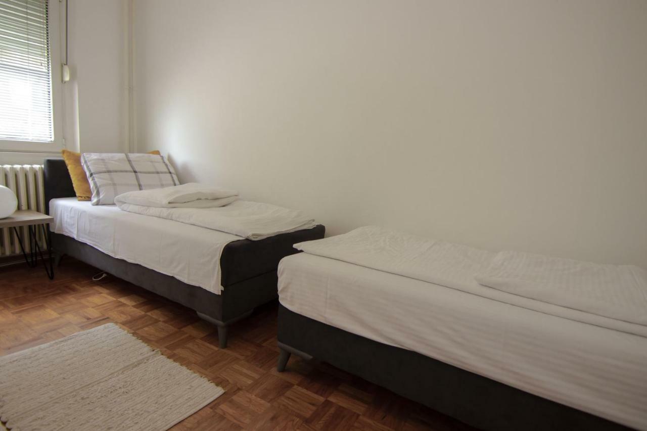 Slavija Square Apartments Belgrado Exterior foto